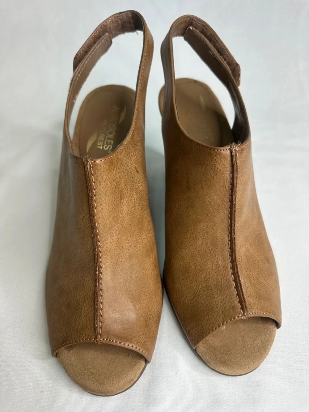 AEROSOLES Tan Open-Peep Toe Slingback Mules